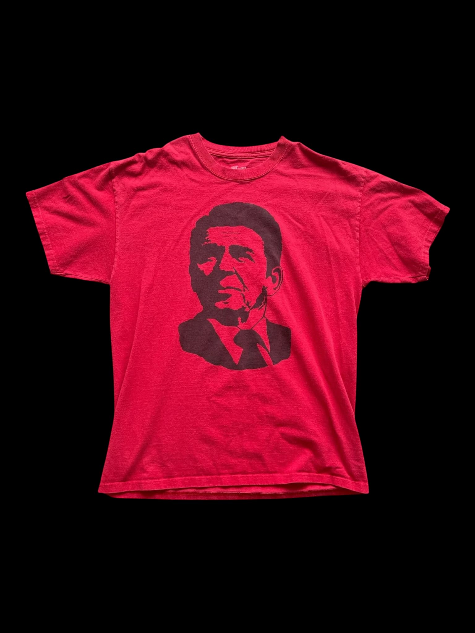 Vintage Ronald Reagan 'Che Guevara Style' Portrait Graphic Red T-Shirt primary product image